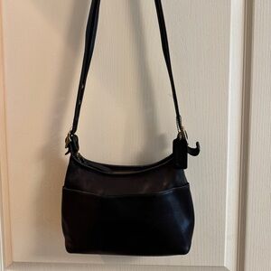 Coach Elegant Black Shoulder Bag